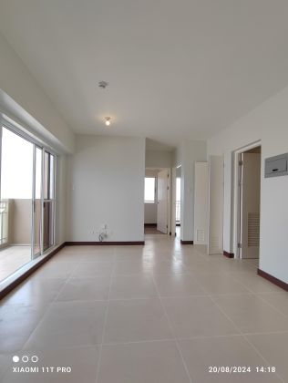 Unfurnished 2 Bedroom Unit at Aston Residences for Rent