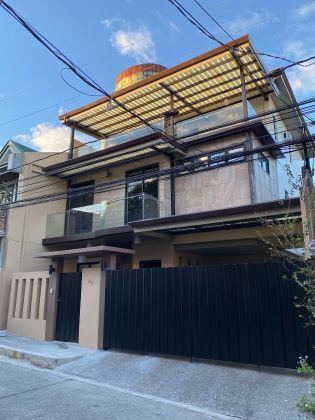 Semi Furnished 4 Bedroom House at Vista Real QC