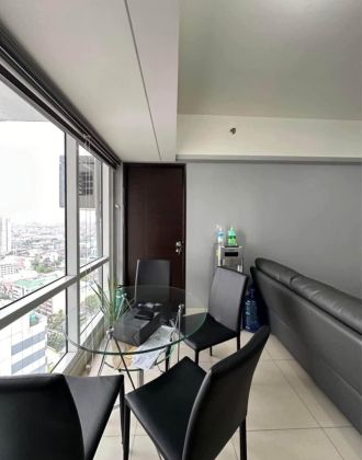 1BR Unit in Lerato across Rcbc Ayala