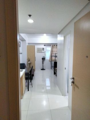 Studio Condo for Rent at 2 Torre Lorenzo Taft Manila