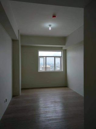 For Rent Semi Furnished Studio Unit at Vista GL Taft