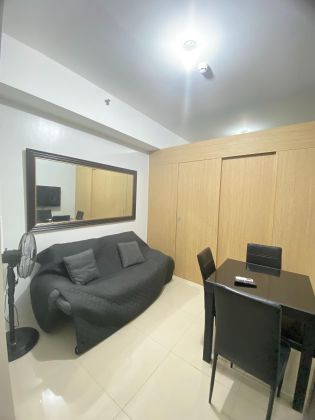 Fully Furnished 1 Bedroom Unit at Fern at Grass Residences