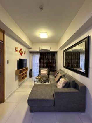 Fully Furnished 1 Bedroom Unit at Signa Designer Residences