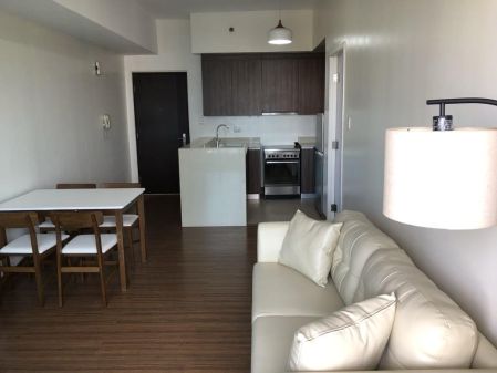 Shang Salcedo Place 1BR for Rent