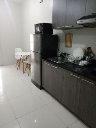 1 Bedroom Unit with Installed Wifi for Rent