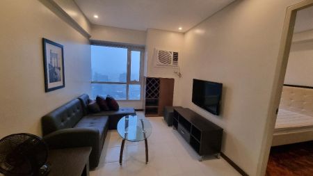 Fully Furnished 1 Bedroom Newly Repainted Unit with Parking