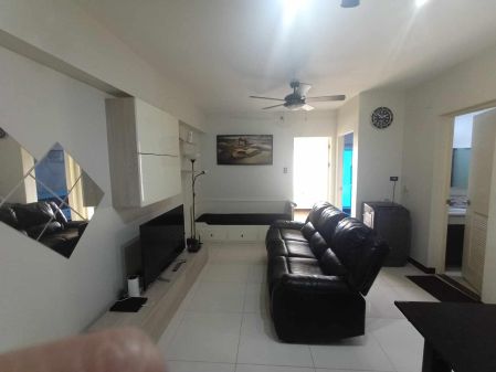 Fully Furnished 2 Bedroom Unit in Makati