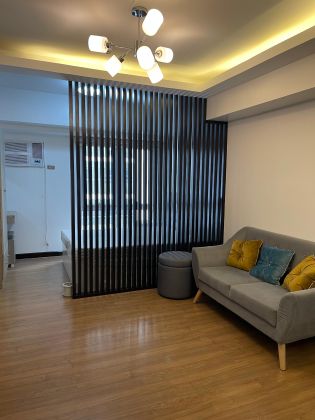 Semi Furnished Studio for Rent in The Maridien BGC