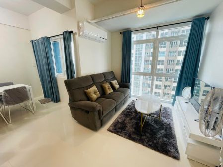 For Rent 1BR Unit at Park Avenue Tower BGC P70k mo