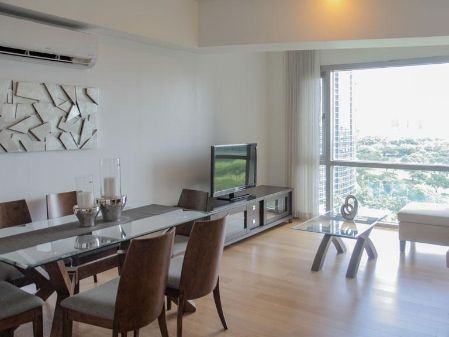 Avant at the Fort 2BR Condo for Rent with Parking