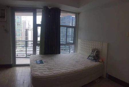 Greenbelt Excelsior 2 Bedroom for Rent Legaspi Village