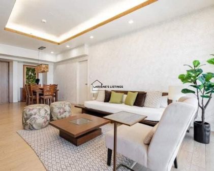 2 Bedroom with Balcony for rent at One Shangri La Place