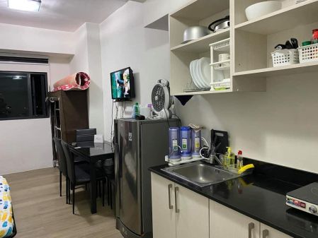 Fully Furnished Studio Unit in Ateneo with UP View