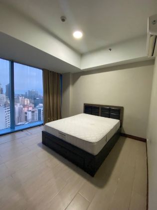 Fully Furnished 1 Bedroom Unit in Three Central