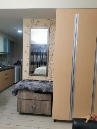 Fully Furnished Studio Unit at One Eastwood Avenue for Rent