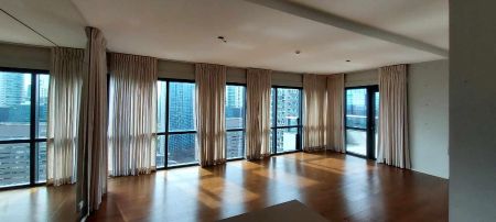 Semi  Furnished 2 Bedroom Arya Residences  BGC