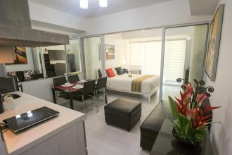 Fully Furnished 1BR Unit with Balcony With Nice View of the City