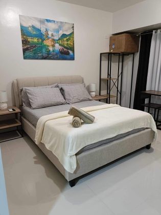 Designer Condo for Rent in Taft East Gate Cebu