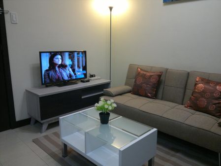 1BR for Short Term Rent in San Lorenzo Place Makati