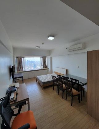 Studio Semi Furnished for Rent at One Shangri La Place