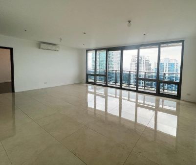  Fully Furnished Condo for Rent in The Suites at Fort Bonifacio, 