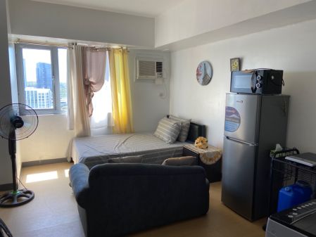 Fully Furnished Studio Unit at Avida Towers Altura for Rent