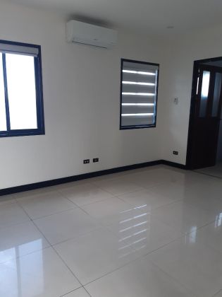 5 Bedrooms Unfurnished For Rent in The Enclave, Pasig City