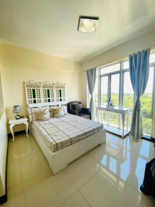 For Rent Furnished Studio Deluxe in Stamford McKinley Hill Taguig