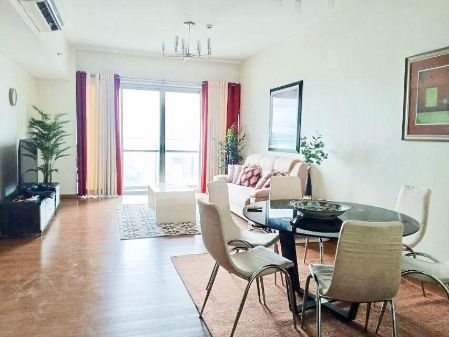 2BR Unit for Rent in St Francis Shangri La Place