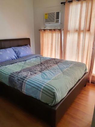 Fully Furnished 1BR at Paseo De Roces near Legazpi Village