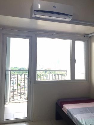 Semi Furnished 1BR for Rent in Green Residences 