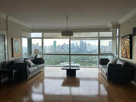 Glamour 3 Bedroom Unit for Rent at Pacific Plaza South Tower