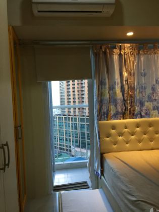 Fully Furnished 1BR with Balcony at Light Residences