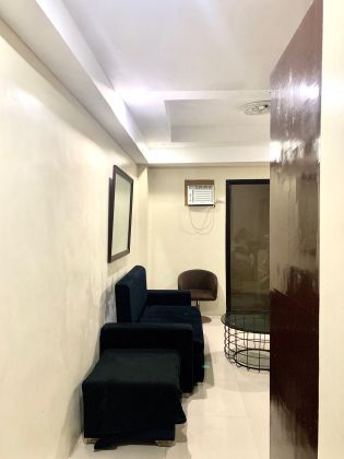 For Rent Budget Makati Apartment with parking near Ayala