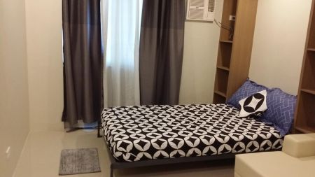 Studio Unit for Rent in Acacia Escalades Pasig