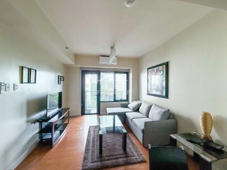 1 Bedroomat  One Rockwell East Tower Makati Condo for Rent