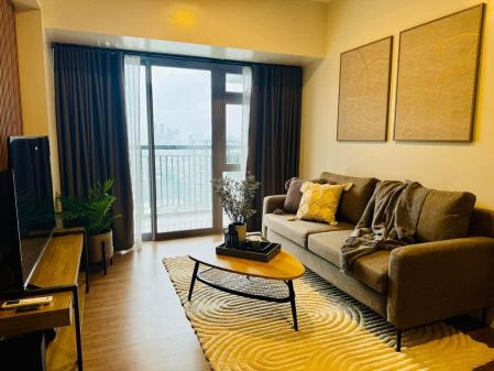 Fully Furnished 1BR for Rent in Park Triangle Residences Taguig