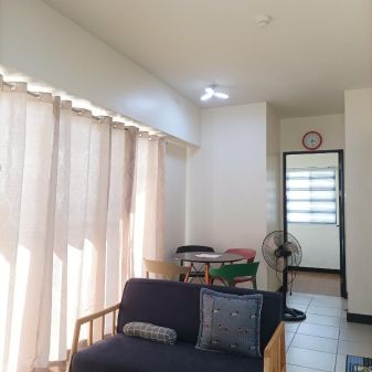 Fully Furnished 2 Bedroom Unit in Calathea Place