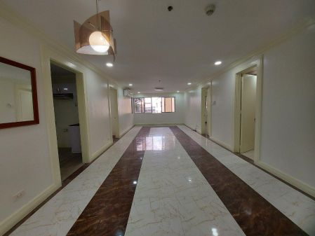 Unfurnished 2BR Unit in Classica 1 Tower Salcedo Village Makati