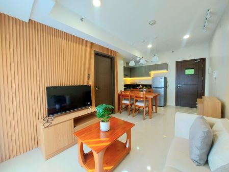 Fully Furnished 1BR Unit in Galleria Residences Cebu