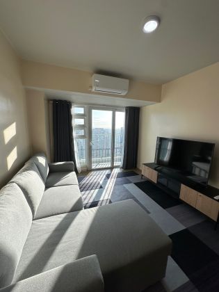 Brand New Fully Furnished 1 Bedroom Unit with Parking