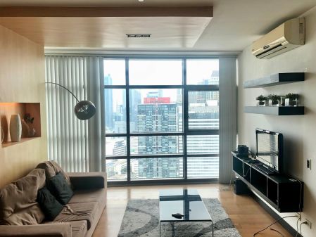 Fully Furnished 1 Bedroom Unit at The Residences At Greenbelt