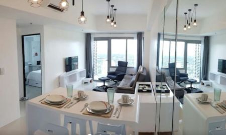 Fully Furnished 1 Bedroom Unit at Bristol at Parkway Place