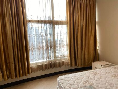 3BR Spacious Fully Furnished Unit in the Heart of CBD near RCBC 