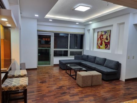 Fully Furnished 2BR condo Unit w Balcony Residences at Greenbelt