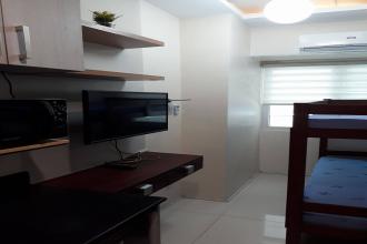 Studio Unit for Rent in Green Residences near DLSU