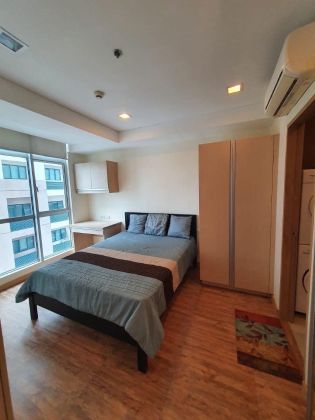 Fully Furnished 1BR for Rent in Crescent Park Residences Taguig