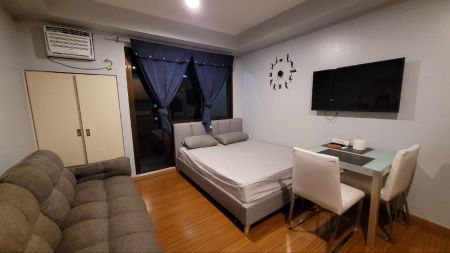 Rush rent Grand Soho Makati Studio for Rent