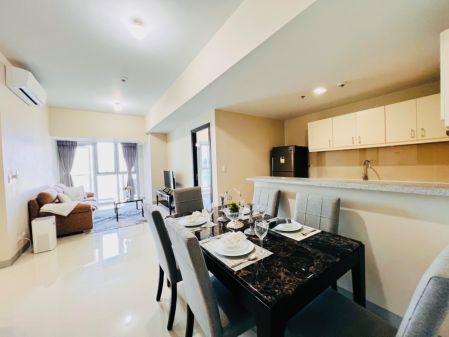 3 Bedroom for Rent at Bgc Uptown Parksuites Tower 2