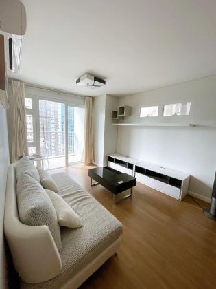 For Lease Two Serendra Sequoia 1 Bedroom Unit